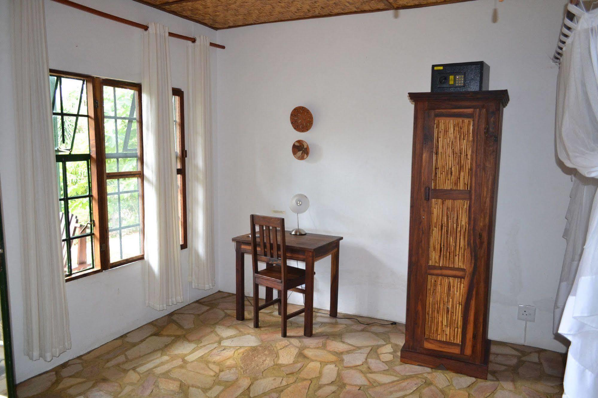 Tambuti Lodge روندو المظهر الخارجي الصورة